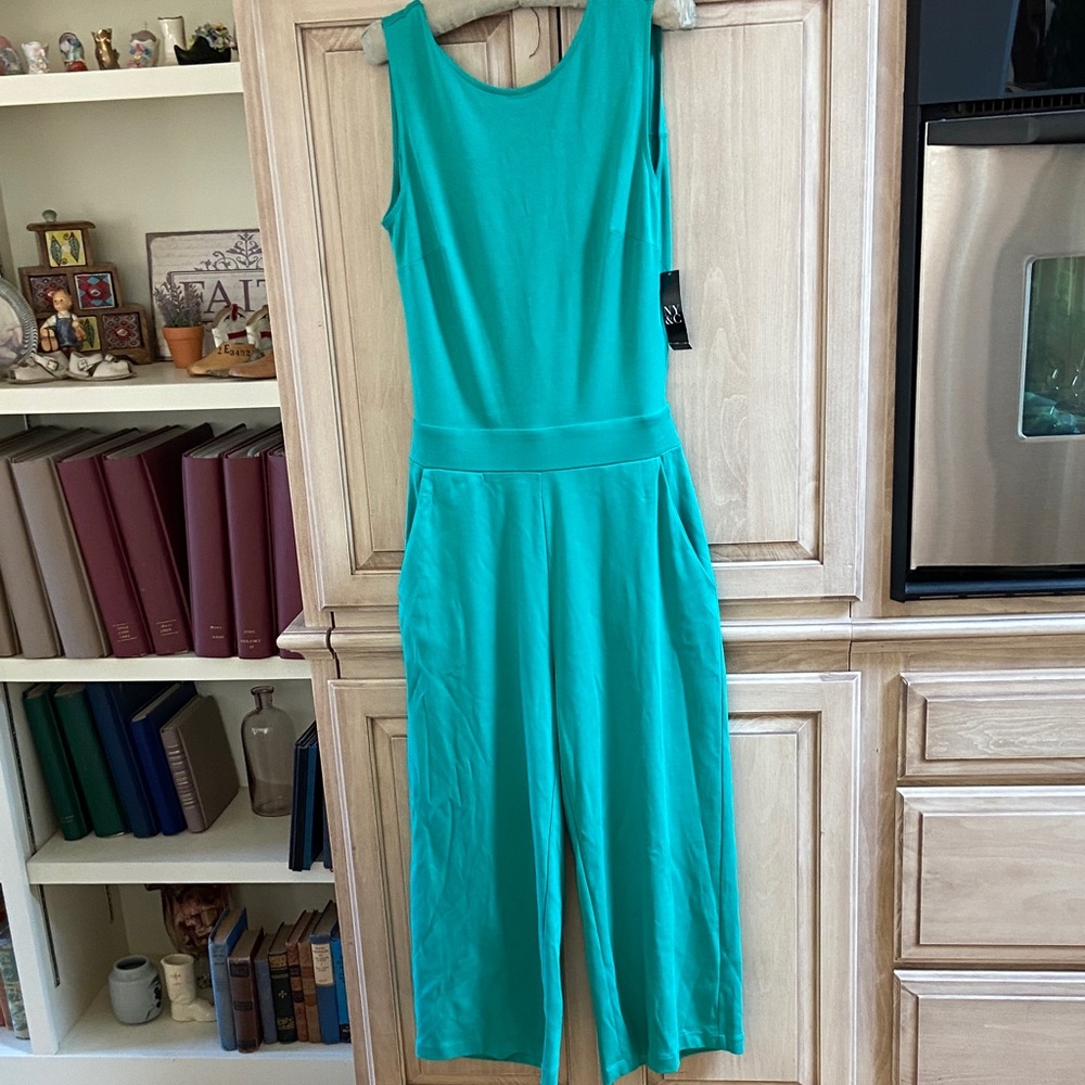 New York & Company Vibrant Teal Jumpsuit sz S